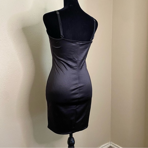 Iris Black Bodycon mini dress size s - Picture 2 of 4
